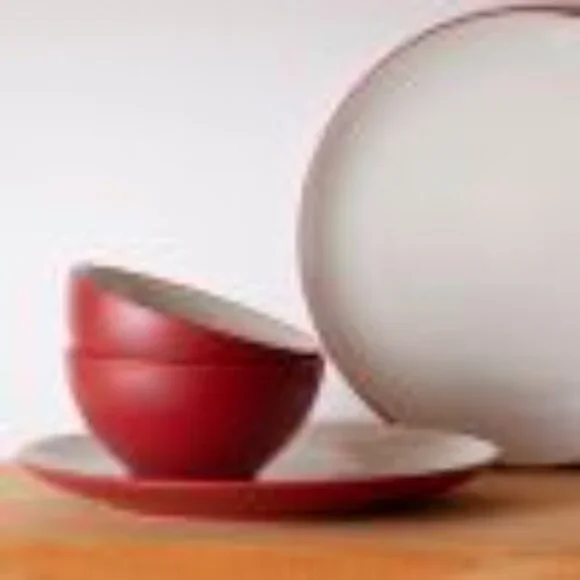 Noritake Colorwave Raspberry Rice Bowls - set of 4 - Picture 3 of 3